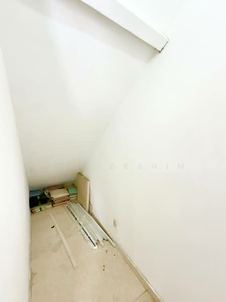 2-storey Terraced House for Sale in Taman Maju Satu (Kajang) - Azli Ibrahim - Interior - PropertyGuru.com.my