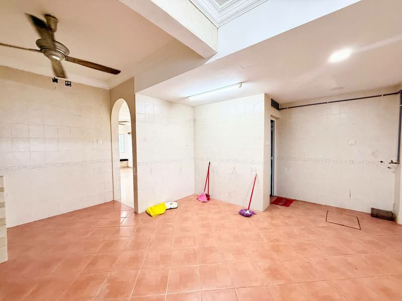 2-storey Terraced House for Sale in Taman Maju Satu (Kajang) - Azli Ibrahim - Interior - PropertyGuru.com.my
