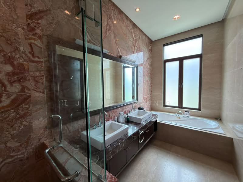 Rumah Banglo untuk Disewa di Ampang (Kuala Lumpur) - Lucus Yong - Bathroom - PropertyGuru.com.my