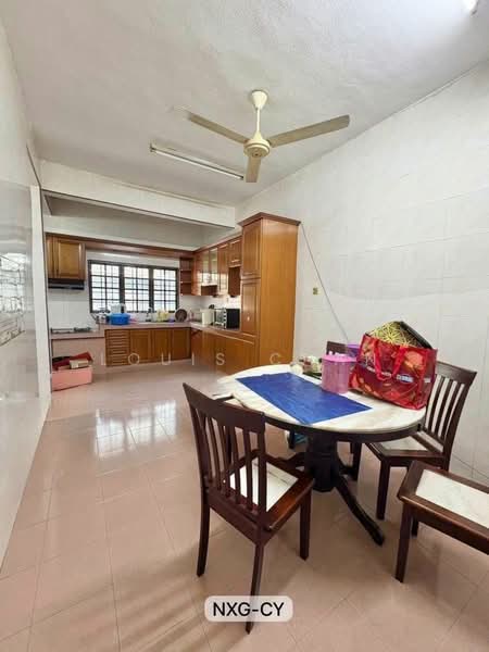 Rumah Teres 2 Tingkat untuk Dijual di Taman Chi Liung (Klang) - Louis Chan - Kitchen - PropertyGuru.com.my