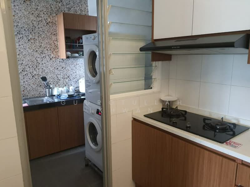 Kondominium untuk Disewa di Dwiputra Residences - Gudrotullah Ikhwan - Kitchen - PropertyGuru.com.my