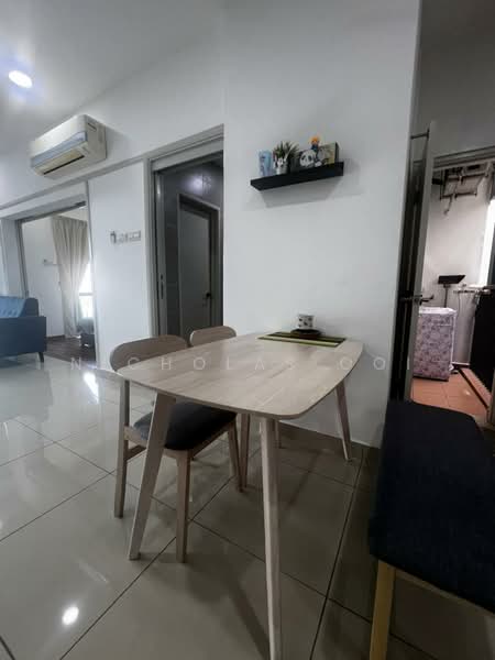 Servis Apartment untuk Disewa di Pacific Star - Nicholas Ooi - Dining Room - PropertyGuru.com.my