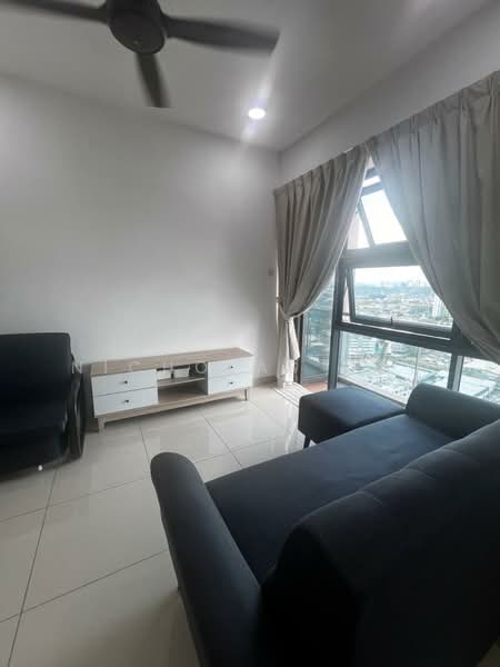Servis Apartment untuk Disewa di Pacific Star - Nicholas Ooi - Living Room - PropertyGuru.com.my