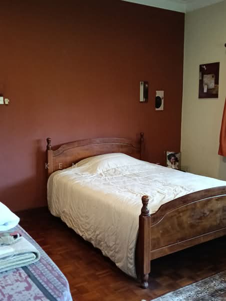 Bungalow House for Sale in Taman Overseas Union (Taman Oug) (Jalan Klang Lama (Old Klang Road)) - Kenny Chen - Bedroom - PropertyGuru.com.my