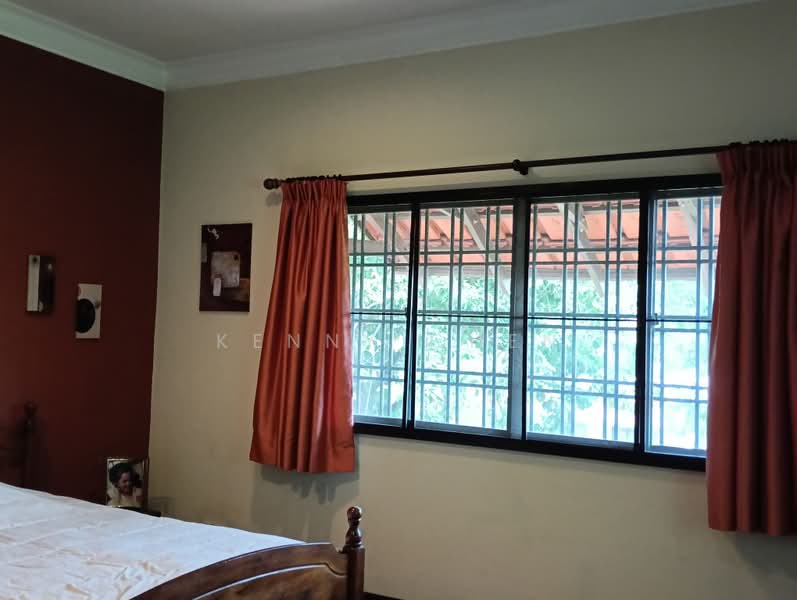 Bungalow House for Sale in Taman Overseas Union (Taman Oug) (Jalan Klang Lama (Old Klang Road)) - Kenny Chen - Bedroom - PropertyGuru.com.my