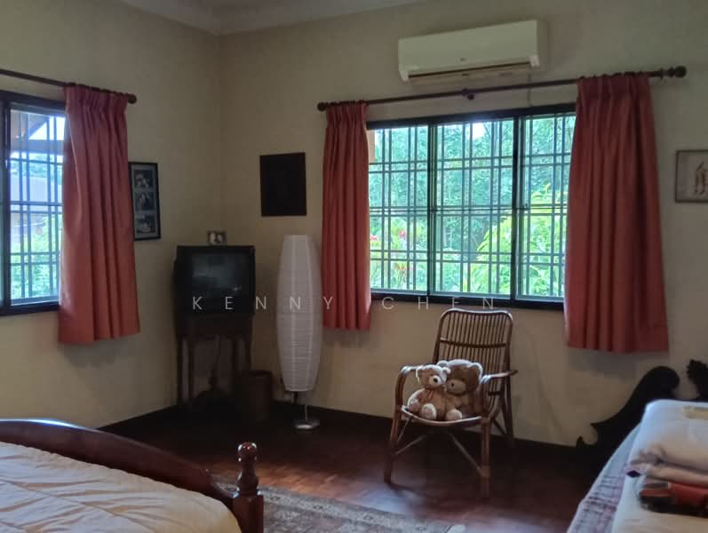 Bungalow House for Sale in Taman Overseas Union (Taman Oug) (Jalan Klang Lama (Old Klang Road)) - Kenny Chen - Bedroom - PropertyGuru.com.my