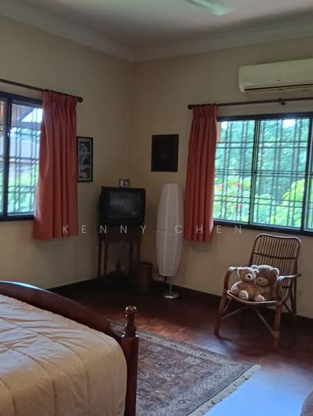 Bungalow House for Sale in Taman Overseas Union (Taman Oug) (Jalan Klang Lama (Old Klang Road)) - Kenny Chen - Bedroom - PropertyGuru.com.my