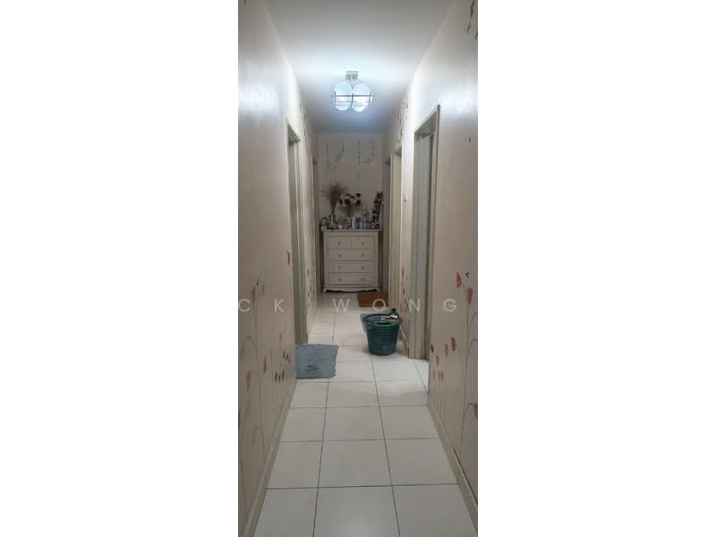 Condominium for Sale at Platinum Lake PV 13 - CK Wong - Corridor - PropertyGuru.com.my