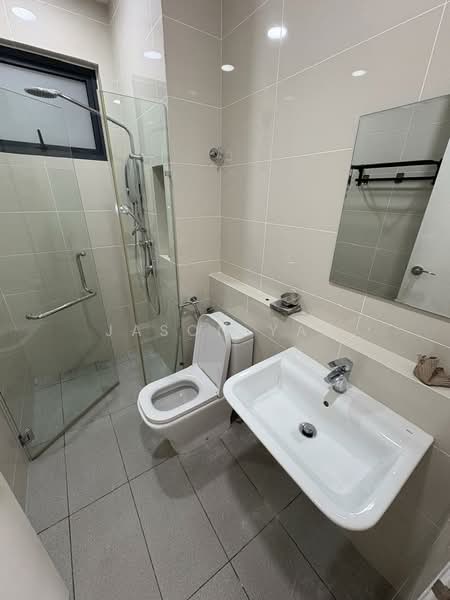 Kondominium untuk Disewa di Waltz Residences - Jason Yap - Bathroom - PropertyGuru.com.my
