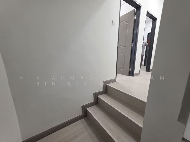Rumah Bandar untuk Dijual di Seksyen 7 (Shah Alam) - Nik Ahmad Muazzam Bin Nik Mazlan - Interior - PropertyGuru.com.my