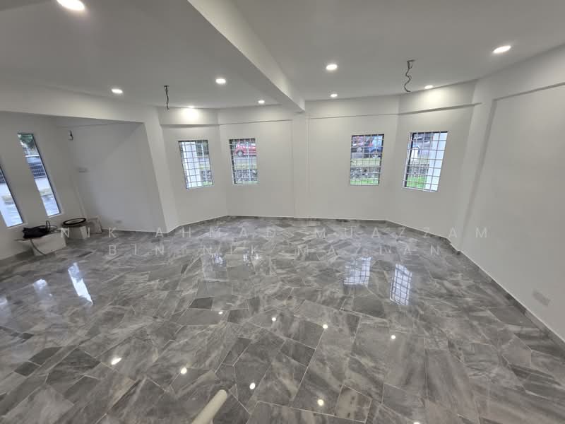 Rumah Bandar untuk Dijual di Seksyen 7 (Shah Alam) - Nik Ahmad Muazzam Bin Nik Mazlan - Interior - PropertyGuru.com.my