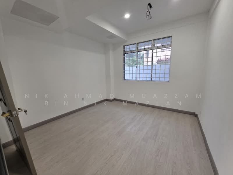 Rumah Bandar untuk Dijual di Seksyen 7 (Shah Alam) - Nik Ahmad Muazzam Bin Nik Mazlan - Interior - PropertyGuru.com.my