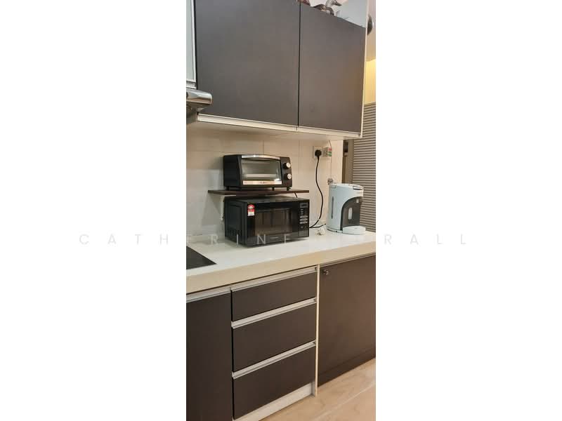 Servis Apartment untuk Disewa di Subang Olives Residence - Catherine Dorall - Kitchen - PropertyGuru.com.my