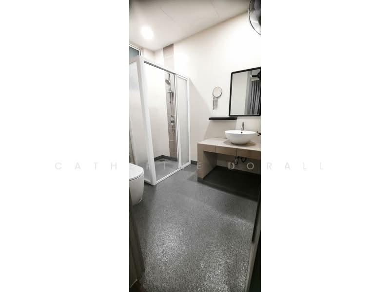 Servis Apartment untuk Disewa di Subang Olives Residence - Catherine Dorall - Bathroom - PropertyGuru.com.my