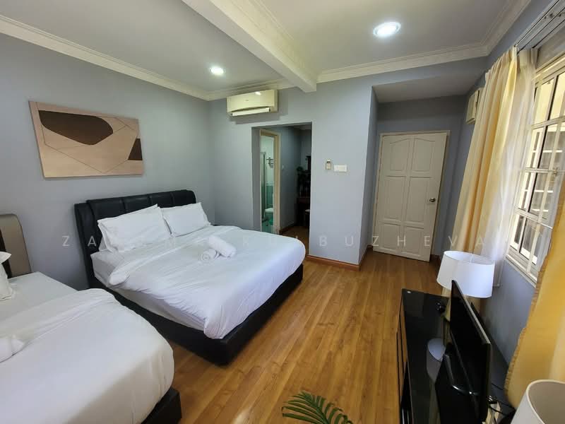 Bungalow for Sale in Taman Ampang Utama (Ampang) - Zarema Kulbuzheva - Bedroom - PropertyGuru.com.my