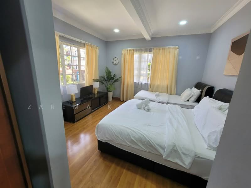 Bungalow for Sale in Taman Ampang Utama (Ampang) - Zarema Kulbuzheva - Bedroom - PropertyGuru.com.my