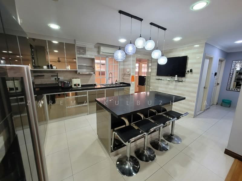 Bungalow for Sale in Taman Ampang Utama (Ampang) - Zarema Kulbuzheva - Kitchen - PropertyGuru.com.my