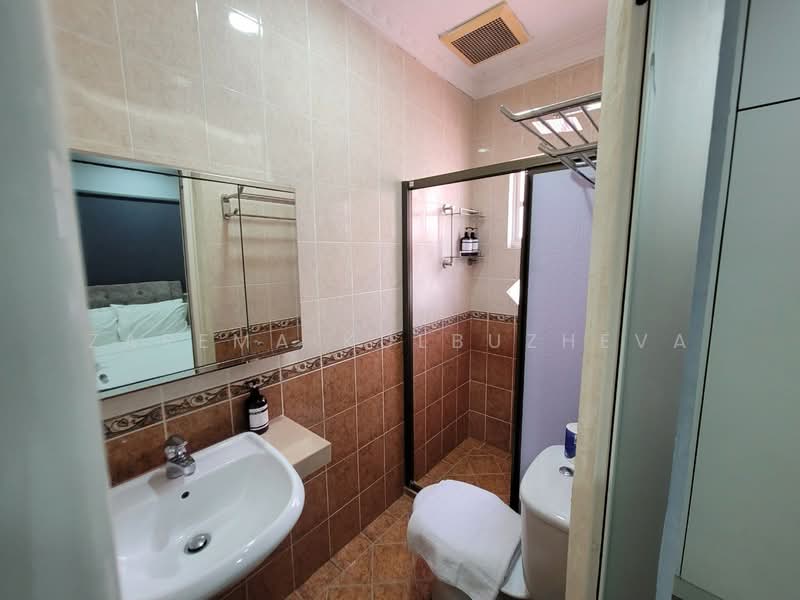 Bungalow for Sale in Taman Ampang Utama (Ampang) - Zarema Kulbuzheva - Bathroom - PropertyGuru.com.my