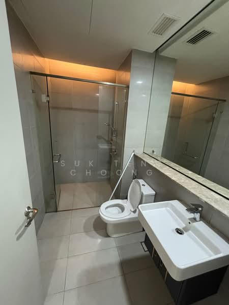 Servis Apartment untuk Disewa di Grand Medini - Suk Teng Choong - Bathroom - PropertyGuru.com.my