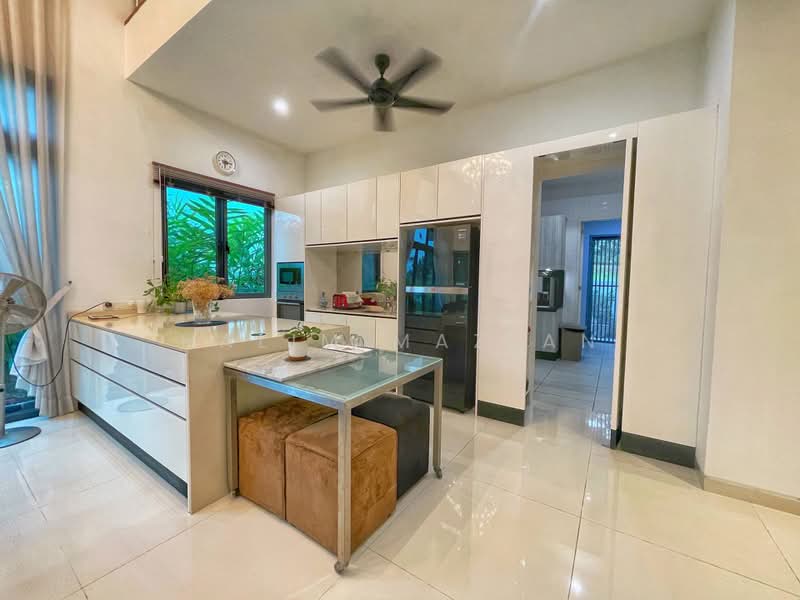 Bungalow for Sale in Cyberjaya (Selangor) - Halim Mazlan - Kitchen - PropertyGuru.com.my