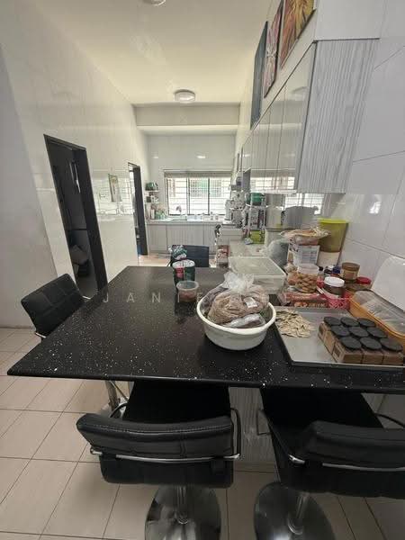 2.5-storey Terraced House for Sale in Taman Meranti Jaya (Puchong) - Janie Lee - Kitchen - PropertyGuru.com.my