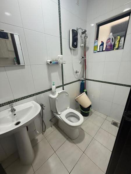 2.5-storey Terraced House for Sale in Taman Meranti Jaya (Puchong) - Janie Lee - Bathroom - PropertyGuru.com.my
