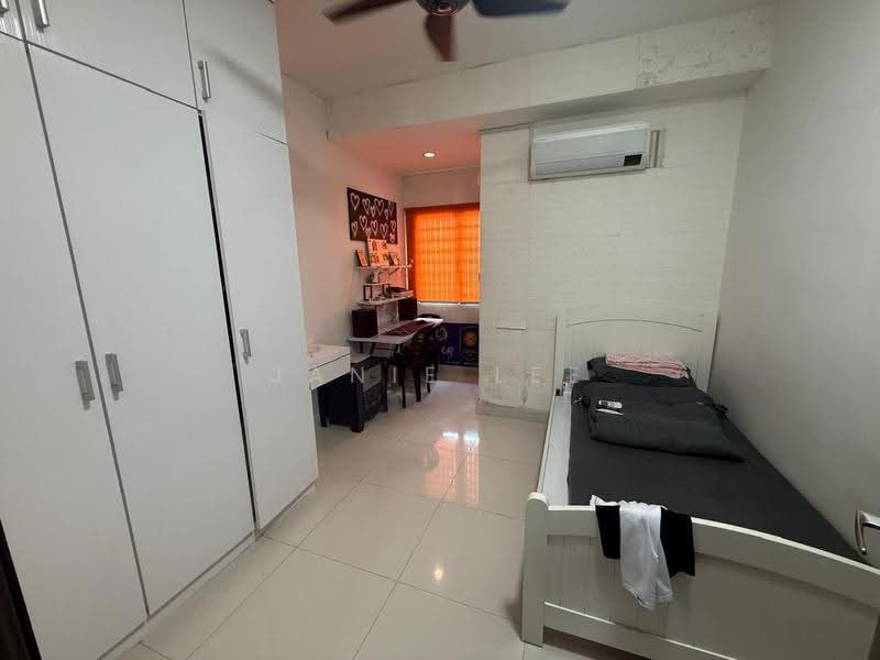2.5-storey Terraced House for Sale in Taman Meranti Jaya (Puchong) - Janie Lee - Bedroom - PropertyGuru.com.my