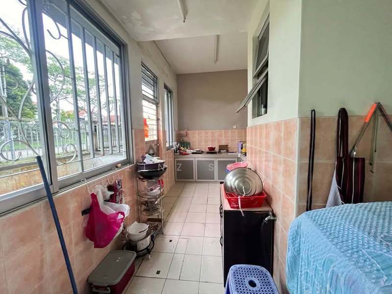 Rumah Teres 2 Tingkat untuk Dijual di Taman Gaya (Ulu Tiram) - Linz Soh - Kitchen - PropertyGuru.com.my