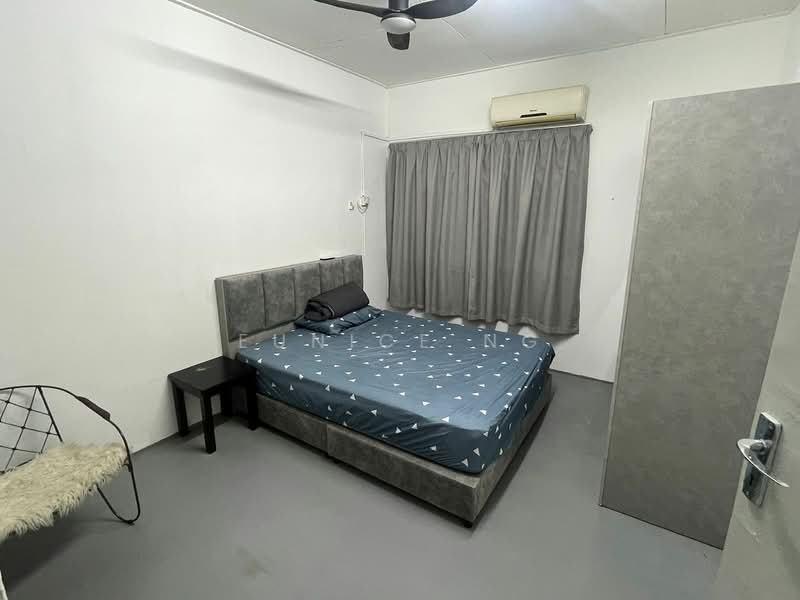 Terraced House for Rent in Taman Damai Jaya (Skudai) - Eunice Ng - Bedroom - PropertyGuru.com.my