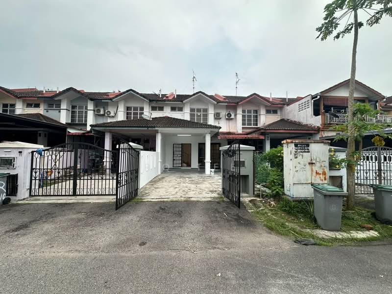 Terraced House for Rent in Taman Mutiara Rini (Skudai) - RQ Tee - PropertyGuru.com.my