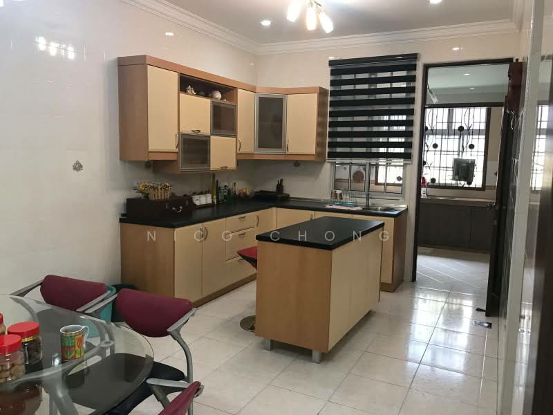 Semi-Detached House for Sale in Taman Pelangi Indah (Ulu Tiram) - Nico Chong - Kitchen - PropertyGuru.com.my