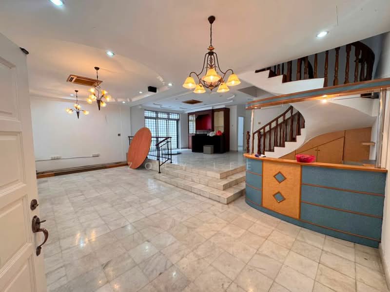 Rumah Berkembar untuk Disewa di Taman Universiti (Skudai) - Zoey Lee - Living Room - PropertyGuru.com.my