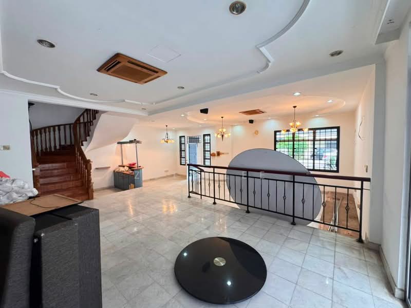 Rumah Berkembar untuk Disewa di Taman Universiti (Skudai) - Zoey Lee - Living Room - PropertyGuru.com.my