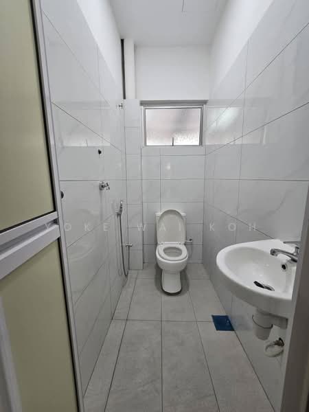 2-storey Terraced House for Rent in SS14 (Subang Jaya) - Yoke Wai Koh - Bathroom - PropertyGuru.com.my