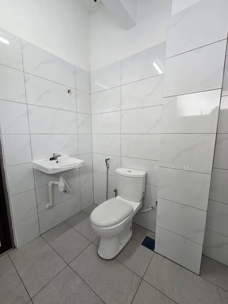 2-storey Terraced House for Rent in SS14 (Subang Jaya) - Yoke Wai Koh - Bathroom - PropertyGuru.com.my