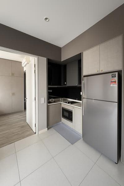 Service Residence for Rent at Millerz Square Serviced Residence - Jason Lee - Kitchen - PropertyGuru.com.my