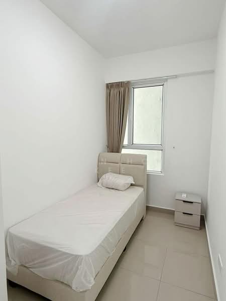 Servis Apartment untuk Disewa di Vista Tiara (MBW Bay) - Chuan Hong Kee - Bedroom - PropertyGuru.com.my