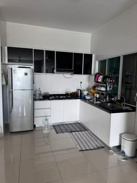 Servis Apartment untuk Dijual di Nusa Heights (Nusa Puncak) - Yvonne Lim - Kitchen - PropertyGuru.com.my