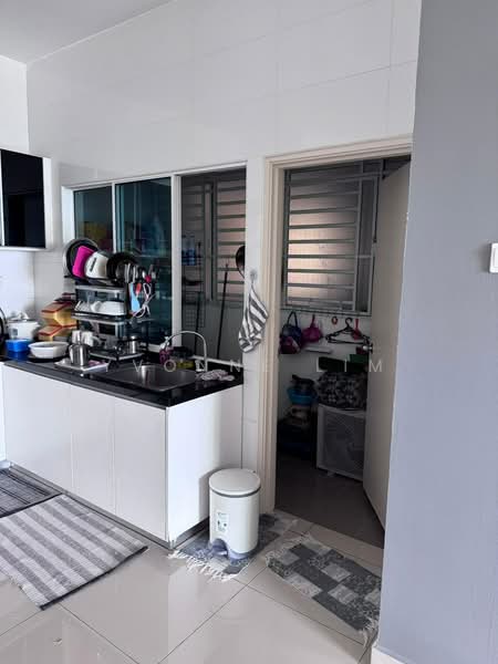 Servis Apartment untuk Dijual di Nusa Heights (Nusa Puncak) - Yvonne Lim - Kitchen - PropertyGuru.com.my