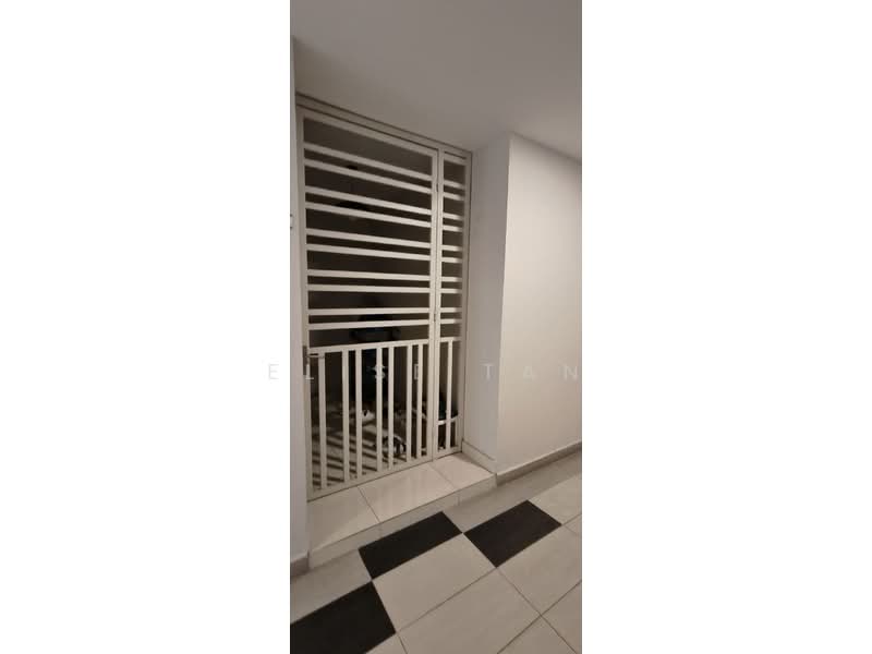 Service Residence for Rent at Pinnacle Sri Petaling - Elise Tan - Entrance - PropertyGuru.com.my