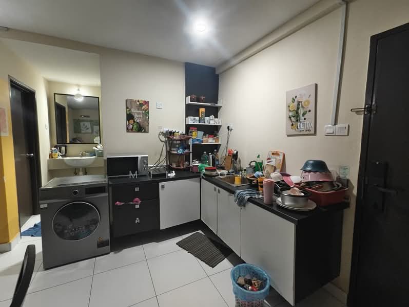 Apartment for Sale at Bayu Marina - Min Kong - Kitchen - PropertyGuru.com.my