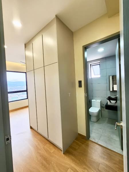 Servis Apartment untuk Disewa di The Era @ Duta North - Rex Tan - Corridor - PropertyGuru.com.my