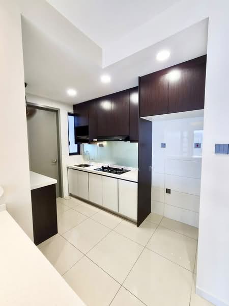 Servis Apartment untuk Disewa di The Era @ Duta North - Rex Tan - Kitchen - PropertyGuru.com.my