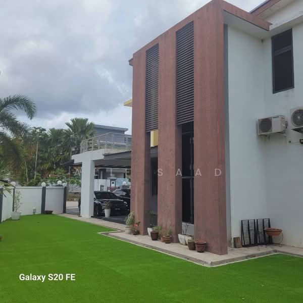 Semi-Detached House for Sale in Bemban (Melaka) - Alif Saad - PropertyGuru.com.my