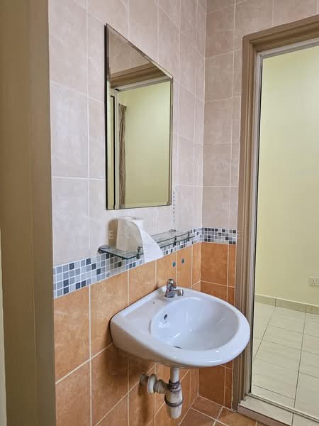 Rumah Teres untuk Disewa di Sungai Long (Bandar Sungai Long) - Stella Lee - Bathroom - PropertyGuru.com.my