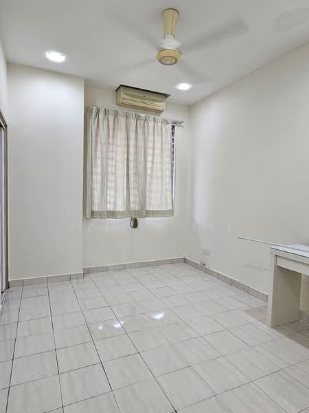 Rumah Teres untuk Disewa di Sungai Long (Bandar Sungai Long) - Stella Lee - Interior - PropertyGuru.com.my
