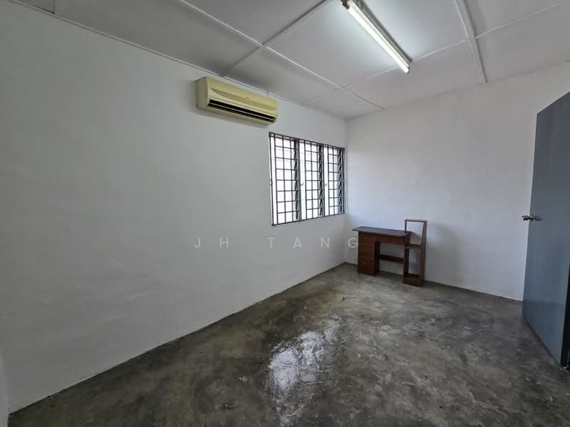 2-storey Terraced House for Sale in Taman Skudai Baru (Skudai) - JH Tang - Interior - PropertyGuru.com.my