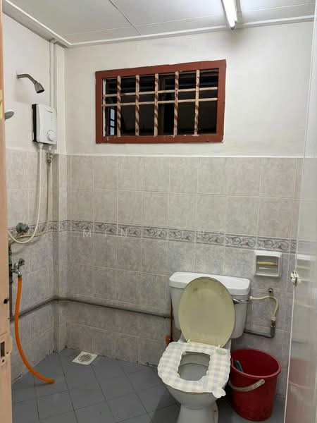 2-storey Terraced House for Rent in Taman Mount Austin (Tebrau) - Min Kong - Bathroom - PropertyGuru.com.my