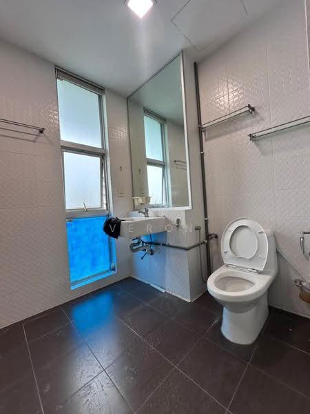 Kondominium untuk Disewa di USJ One Avenue Condo - Veron Leong - Bathroom - PropertyGuru.com.my