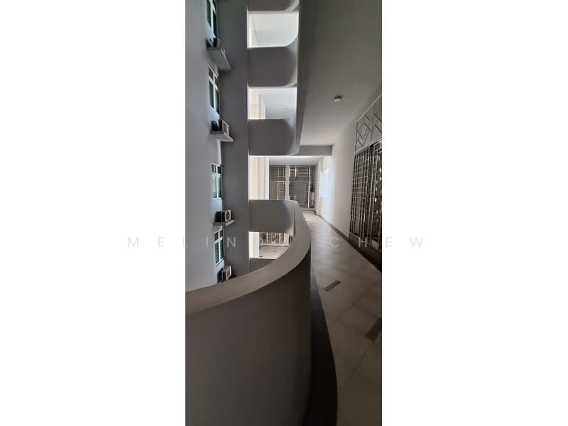Kondominium untuk Disewa di Bayswater Resort Condominium - Melinda Chew - Corridor - PropertyGuru.com.my